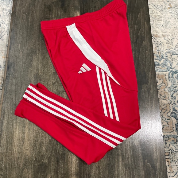 Adidas Tiro 24 Pants MENS Medium, Red White Tapered Track/Soccer Comfort, NWT - Picture 1 of 9